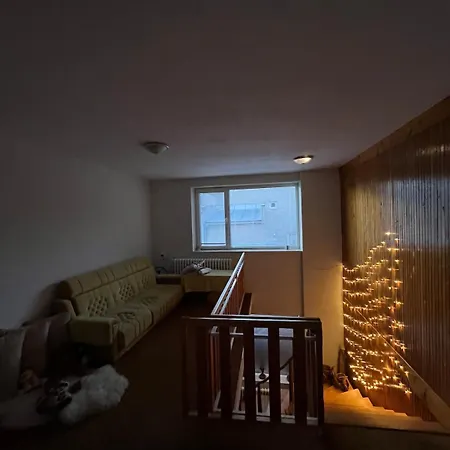 House With Mountain Views And Garden By The Stream