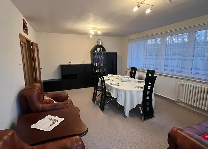 Lejlighed House With Mountain Views And Garden By The Stream *