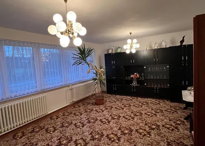 House With Mountain Views And Garden By The Stream דירה *